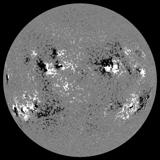 Solar Magnetic Fields