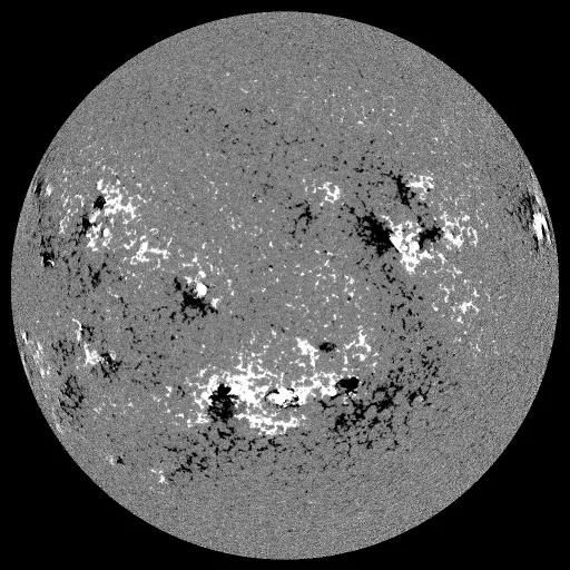 Solar Magnetic Fields
