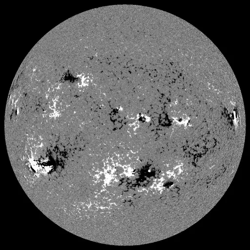 Solar Magnetic Fields