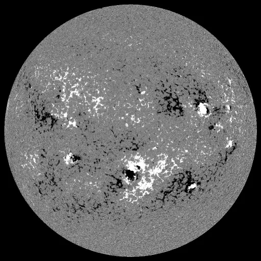 Solar Magnetic Fields
