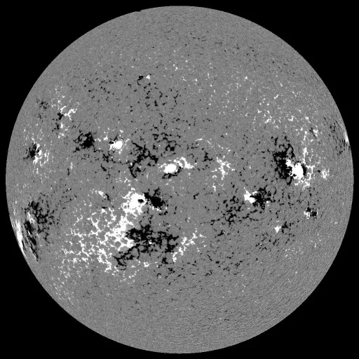 Solar Magnetic Fields
