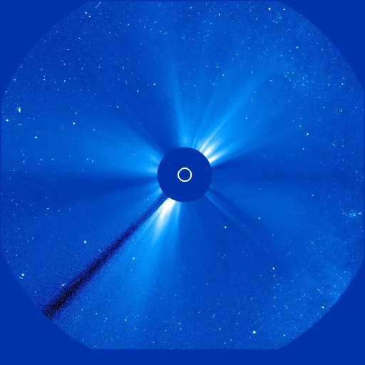Дальняя корона Солнца