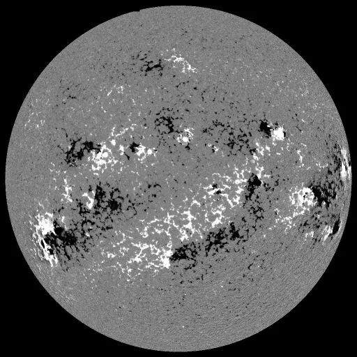 Solar Magnetic Fields