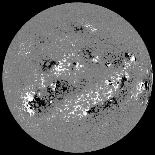 Solar Magnetic Fields