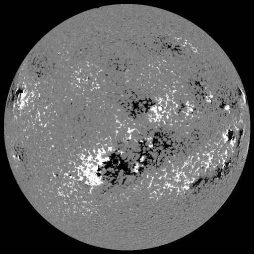 Solar Magnetic Fields