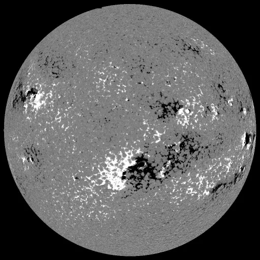 Solar Magnetic Fields