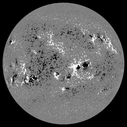 Solar Magnetic Fields