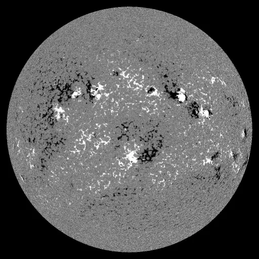 Solar Magnetic Fields