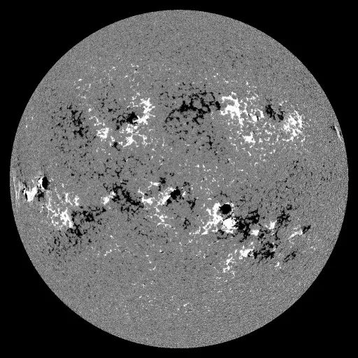 Solar Magnetic Fields