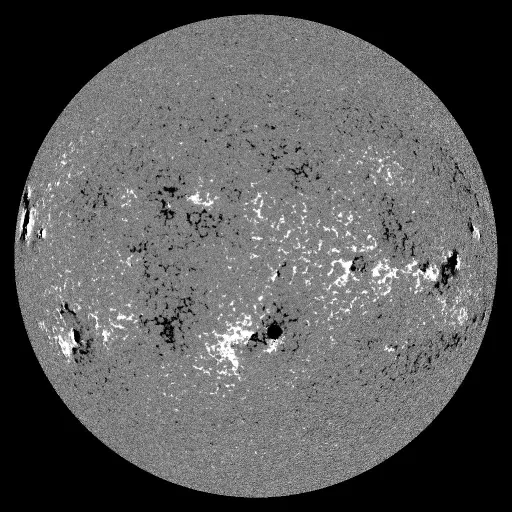 Solar Magnetic Fields