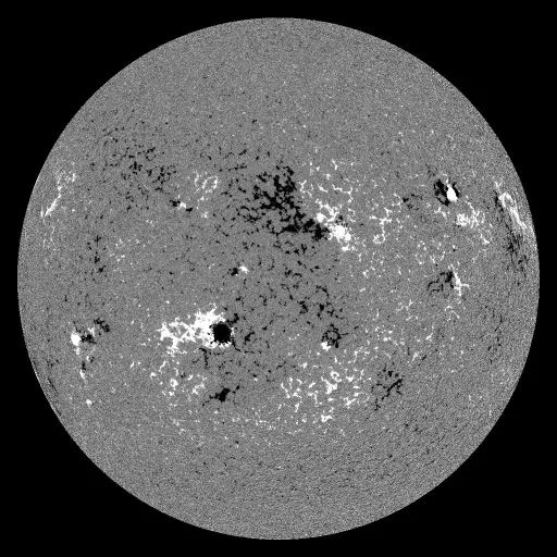 Solar Magnetic Fields