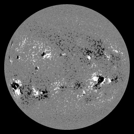 Solar Magnetic Fields