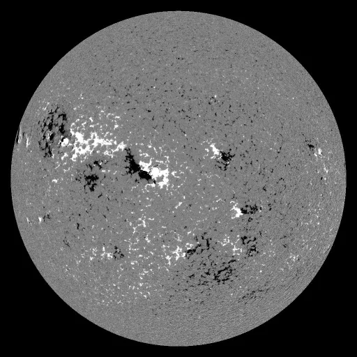 Solar Magnetic Fields
