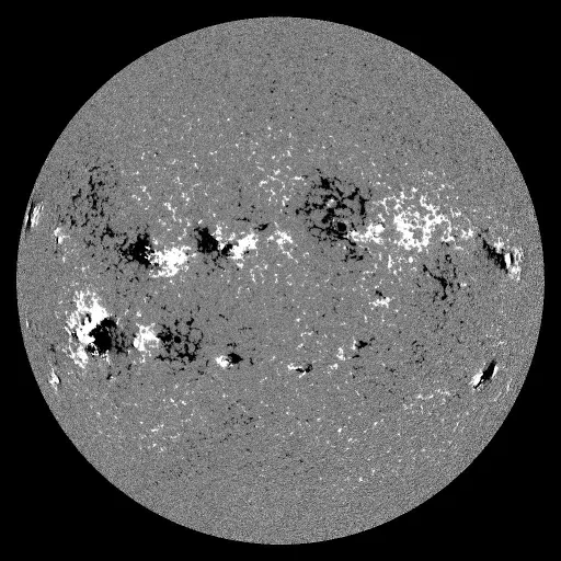 Solar Magnetic Fields