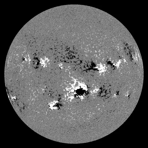 Solar Magnetic Fields