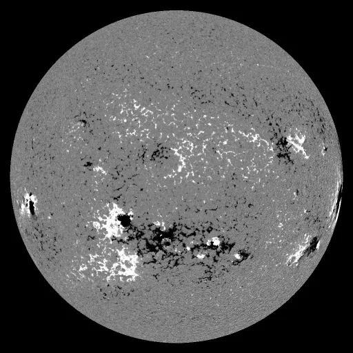 Solar Magnetic Fields