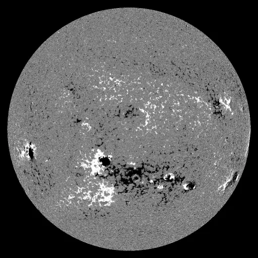 Solar Magnetic Fields