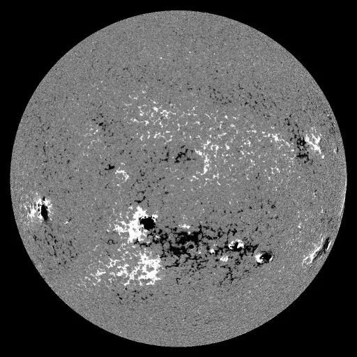 Solar Magnetic Fields