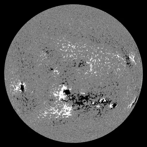 Solar Magnetic Fields