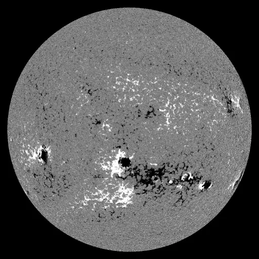 Solar Magnetic Fields