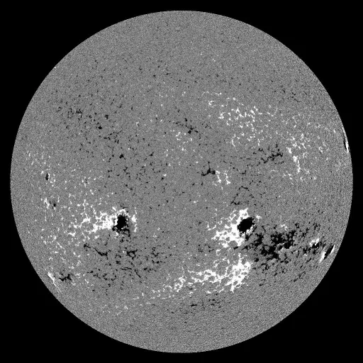 Solar Magnetic Fields
