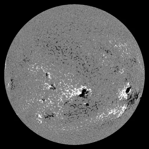 Solar Magnetic Fields