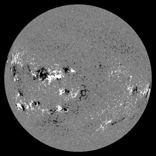 Solar Magnetic Fields