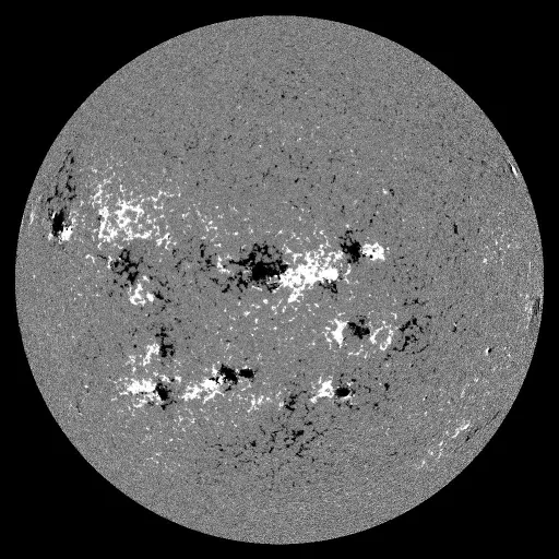 Solar Magnetic Fields