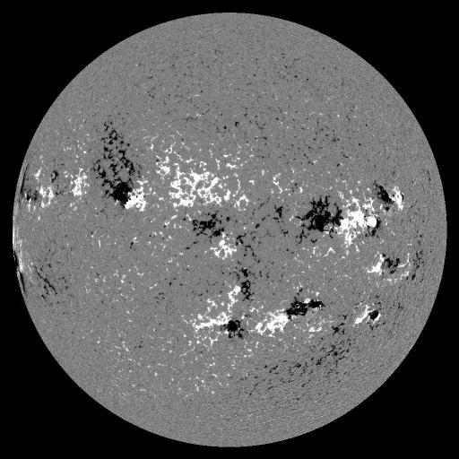 Solar Magnetic Fields