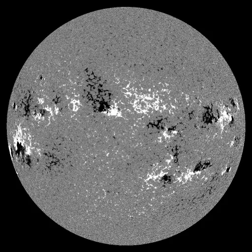 Solar Magnetic Fields