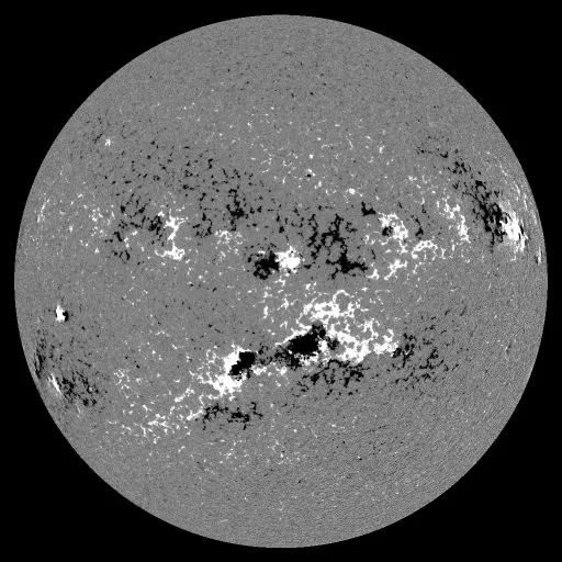 Solar Magnetic Fields