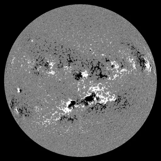 Solar Magnetic Fields
