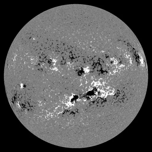 Solar Magnetic Fields