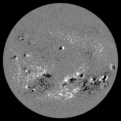 Solar Magnetic Fields