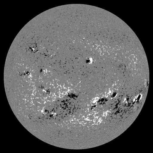 Solar Magnetic Fields