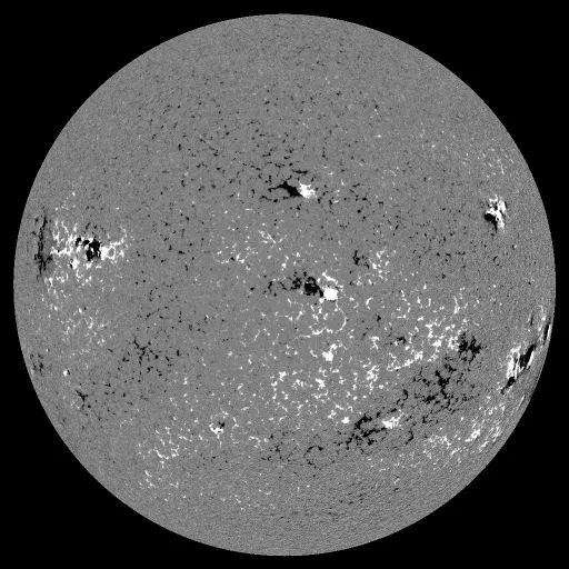 Solar Magnetic Fields