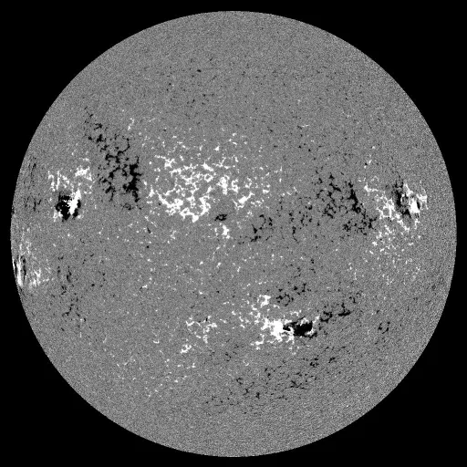 Solar Magnetic Fields