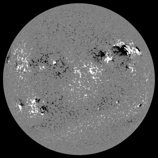 Solar Magnetic Fields