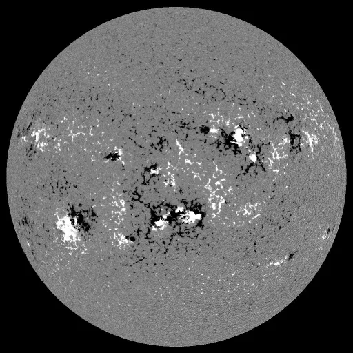 Solar Magnetic Fields