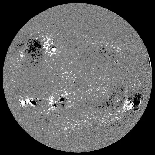 Solar Magnetic Fields