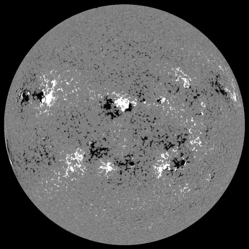 Solar Magnetic Fields