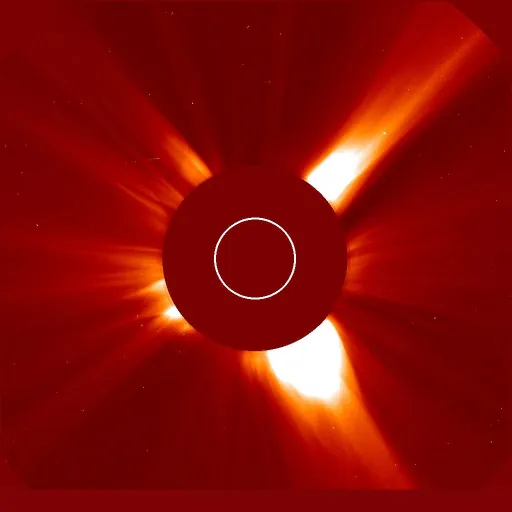 Ближняя корона Солнца