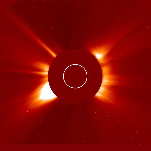 Ближняя корона Солнца