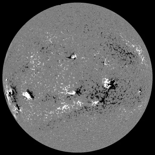 Solar Magnetic Fields