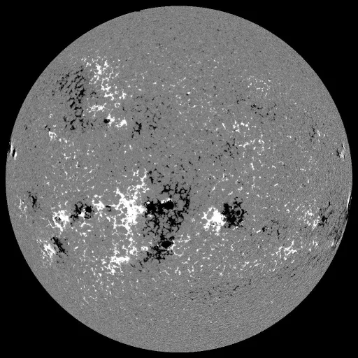 Solar Magnetic Fields