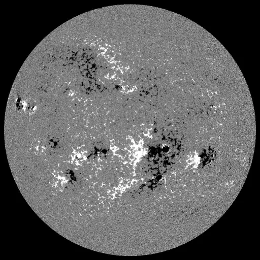 Solar Magnetic Fields