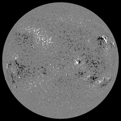 Solar Magnetic Fields