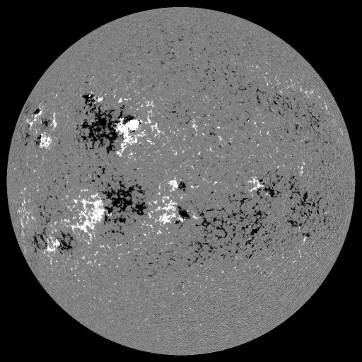Solar Magnetic Fields