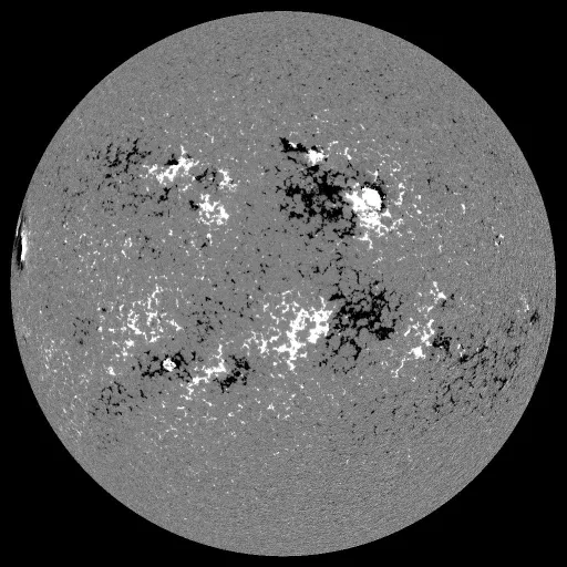 Solar Magnetic Fields