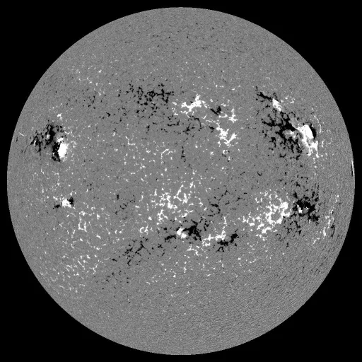 Solar Magnetic Fields